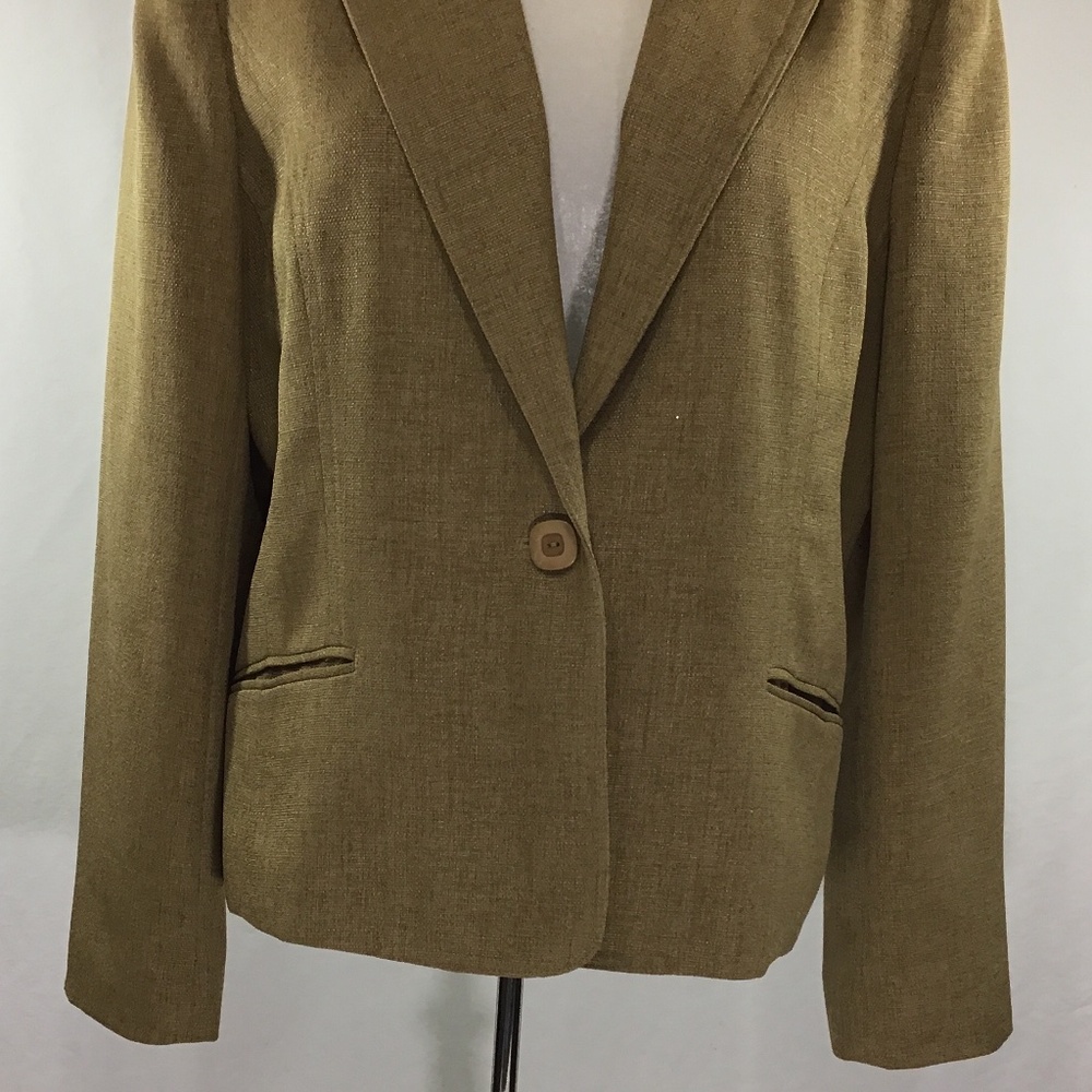 Judith Hart Collection Tan/Ivory Blazer - Picture 3 of 9